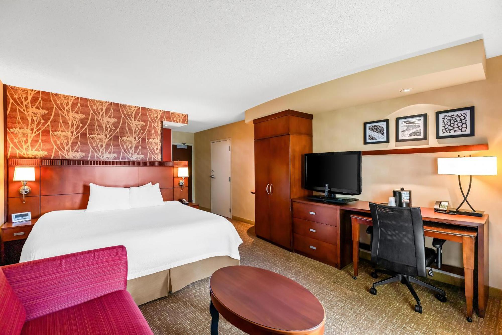 Standard King Room