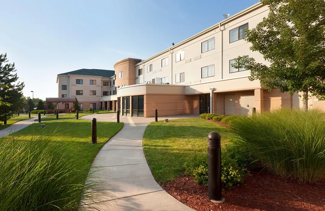 Sonesta Essential Junction City-1